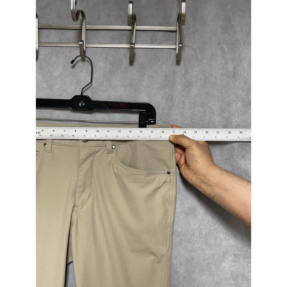 Lululemon Pants Men 32X27 Beige ABC Slim 5 Pocket Performance Warpstreme LM5AD9S - Picture 4 of 9